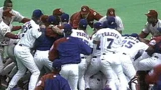 Pedro Martinez starts melee after hitting Reggie Sanders