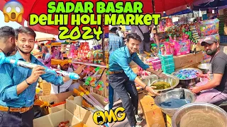 Cheapest Holi Market 2024 | Exploring Gulal,, Pichkari, 4RS holi stash 😱 sadar bazar delhi