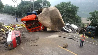 Dangerous Idiots Fastest Heavy Equipment Truck & Bus Fails Driving, Extreme Truck Idiots at Work