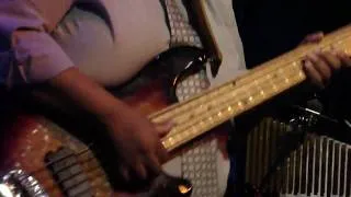 Rodney Skeet Curtis bass solo (Maceo Parker's band)