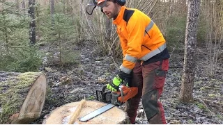 Awesome Chainsaw Trick