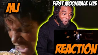 Michael Jackson - Billie Jean (Motown 25) (Remastered 4K) | MJ REACTION!!