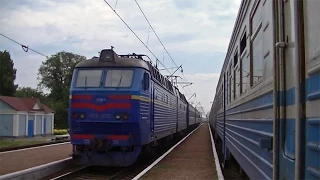 ЧС8-009 с поездом 659 Конотоп - Чернигов