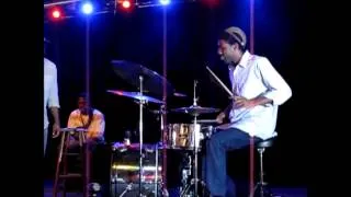 Ahmir "Questlove" Thompson tribute. "You got me" by The Roots drum solo