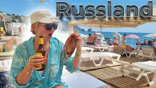 Real Daily Life in the "Destroyed Crimea" 🛩️ Russians on Vacation  Despite  Attacks🧨