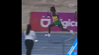 Jamaica 4×100 girls relay team breaks world record