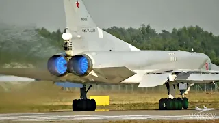 Tu-22M3 - Backfire-C - Ignited the afterburner. And like a candle go in the sky .