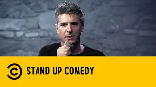 Stand Up Comedy: Giovani vs Mercato Immobiliare - Mauro Fratini - Comedy Central