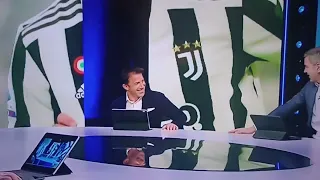 Del Piero sprofonda sulla sedia al Club. "Che cazz è successo qua? Ahahaha"
