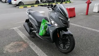 Pe f scurt de ce un scuter si nu o motocicleta  Sym jet 14 2021
