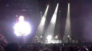 "Something" - Paul McCartney in Montreal (July 27th, 2011)