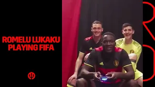 #REDDEVILS | Romelu Lukaku suffers when playing FIFA game :-)