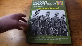 German Infantryman Reference Book