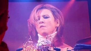 X Japan Wembley 4 March 2017 - Yoshiki piano & drum solo