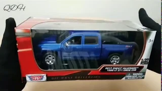 Unboxing of 2017 Chevrolet Silverado Diecast 1:27 Scale