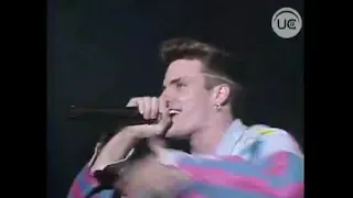 Vanilla Ice - Ice Ice Baby Live in Chile 1992