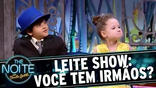 Leite Show: Você trocaria o seu irmãozinho? | The Noite (23/08/17)