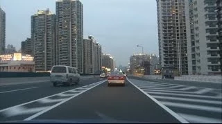 Driving in Shanghai, 240~320 km/h (4x)