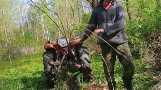 Шнековий подрібнювач гілок - першийпромисловий виїзд в ліс.