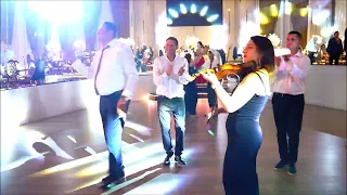 Pe fermecate strune de vioară!!! ♥️🥰🎻🎶