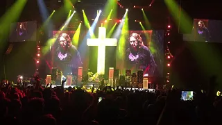 Ozzy Osbourne - Crazy Train live @ König-Pilsener-Arena Oberhausen 2018