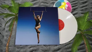 Miley Cyrus - Endless Summer Vacation (Vinyl Unboxing) | Target Exclusive