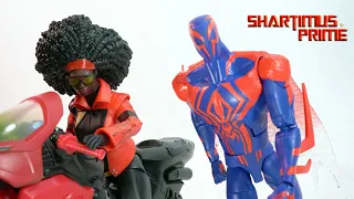 Marvel Legends Spider-Man 2099 & Spider-Woman Across the Spider-Verse Movie Action Figure Review