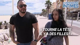 "Tourne la tête !" : Elle interdit son mec de regarder d'autres filles 😳