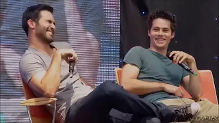 [VOSTFR] Dylan O'Brien & Tyler Hoechlin - Interview on Stiles & Derek