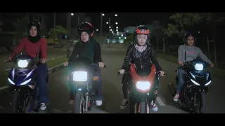 Mat Rempit Vs Minah Motor