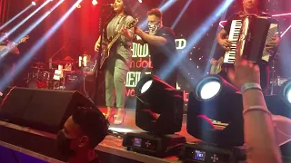 Maiara e Maraisa - Aí eu bebo (Ao vivo) | Abertura do Show em Jundiaí/SP | Mansão Eventos