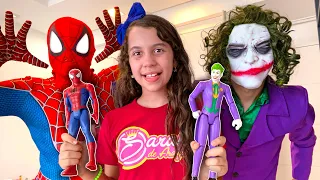 Sarah teaches the Joker and Spider-Man to be friends