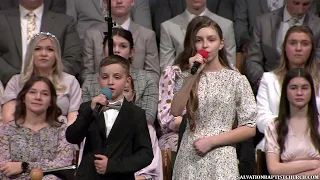 Пение «He is risen» Максим и Вика Андрущенко