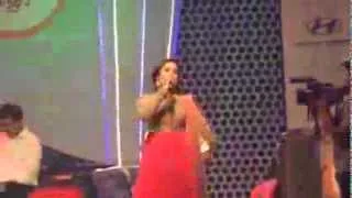 Shreya Ghoshal Live chikni chameli