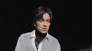 Dimash Kudaibergenov sings