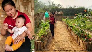 A 14-Year-Old Single Mother - Growing Flowers in Bamboo Pots, Baby Learns to Eat Outside Food