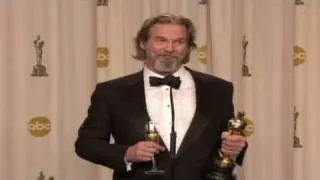 CNN: Oscar winner for best actor, Jeff Bridges still 'the dude'