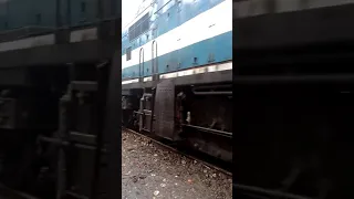 Live train Stunt by loco pilot 😨😨 Don't forget to watch 😨