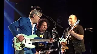 Ringo's All Star Band Colin Hay Who Can it Be Now?  9/29/18 Greek Theater  - Last Show of the Tour