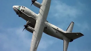 Alenia C-27J Spartan - Incredible Show with Loops, Rolls and other crazy Maneuvers!