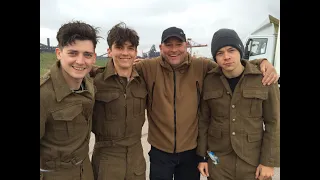 Dunkirk stunts behind the scenes. Harry Styles, Fionn Whitehead, Aneurin Barnard, Barry Keoghan,