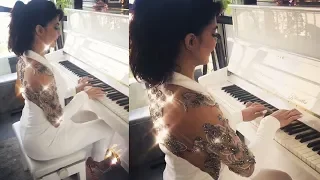 Jacqueline Fernandez Playing Piano Perfectly | shoutcinema