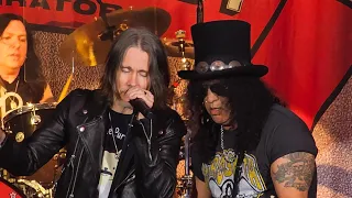 Slash ft Myles Kennedy- Fill my world Live in Manila 2024