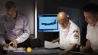 Crash Investigators Turn to Plane’s Manufacturer for Answers 🔍 Air Disasters | Smithsonian Channel