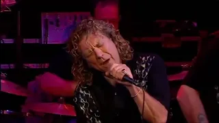 Robert Plant shakin' all over