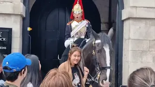 several time tourist's annoyed the kings guards #horseguardsparade