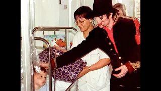 Michael Jackson visits a childrens hospital in Spain