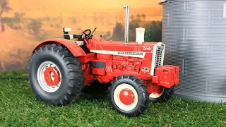 Ertl 1/16 IH 1206 Wheatland - Prestige Collection!