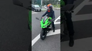 250cc4気筒で出発！カワサキのバイク