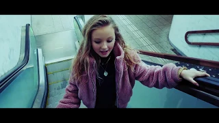 Lemay - Hou Je Me Vast (official music video)